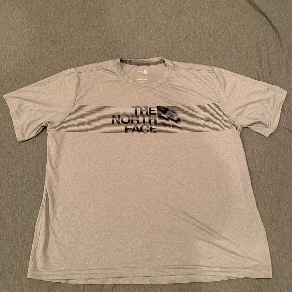 Extra Large Grey North Face Athletic Shit